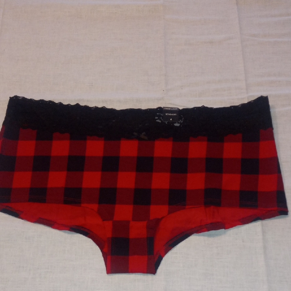 NWT Torrid Black and Red Checkered Panties